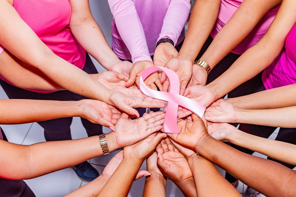 Call for sporting teams to wear pink for cancer research